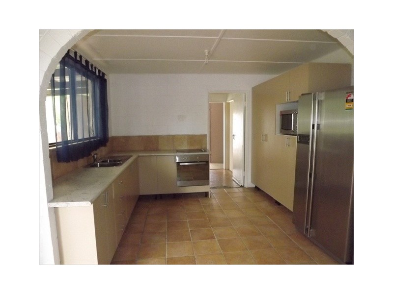 116 Dalgarno Street, Coonabarabran NSW 2357