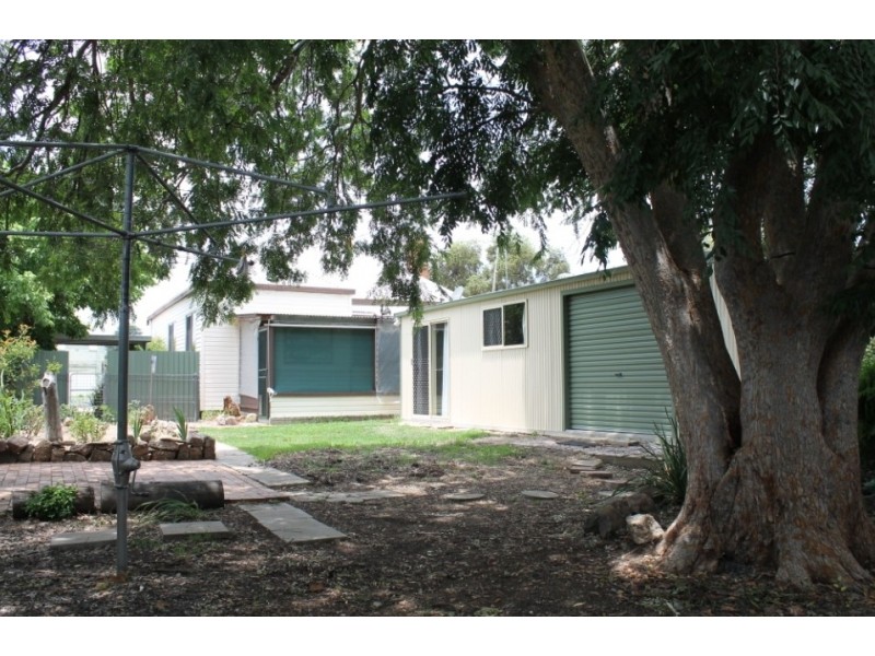 7 Cameron Street, Inverell NSW 2360