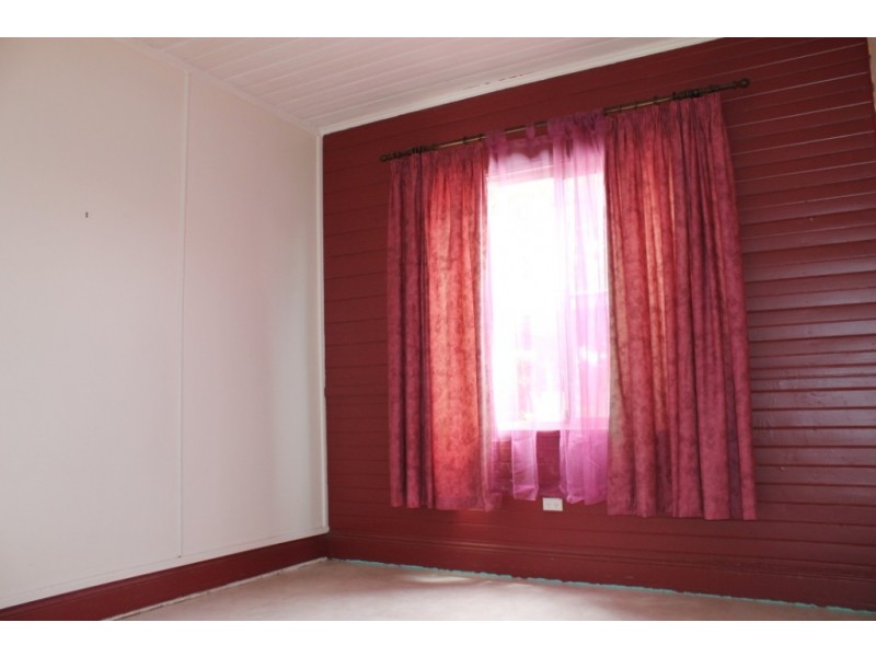 7 Cameron Street, Inverell NSW 2360