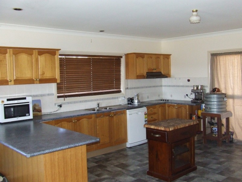 71 Brosnans Lane, Inverell NSW 2360