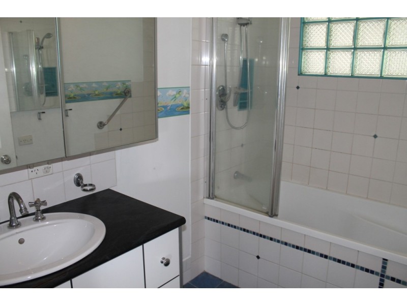 53 Butler Street, Inverell NSW 2360