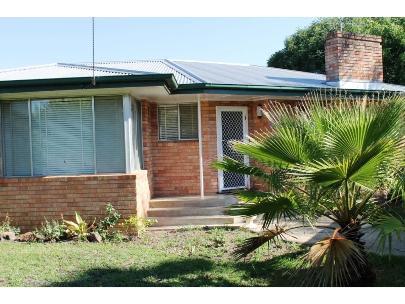 7 Lauder Street, Inverell NSW 2360