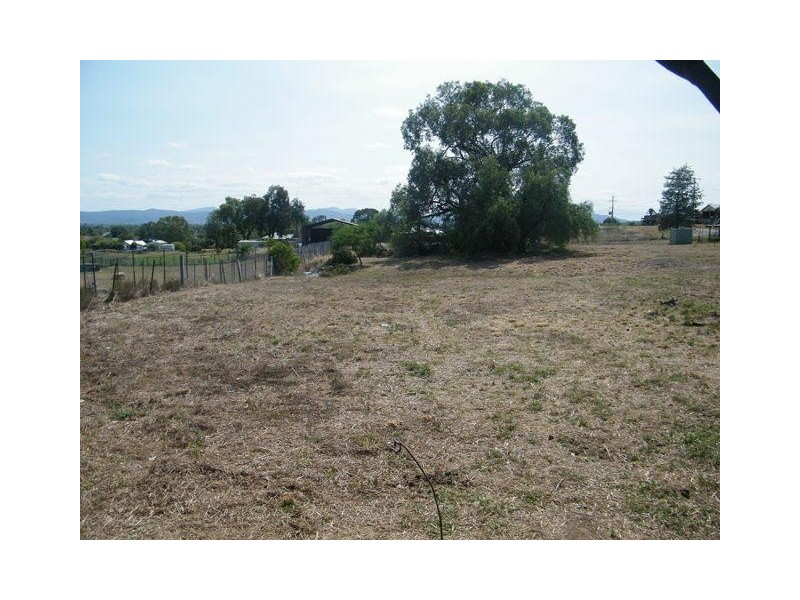 38 Simpson Street, Quirindi NSW 2343