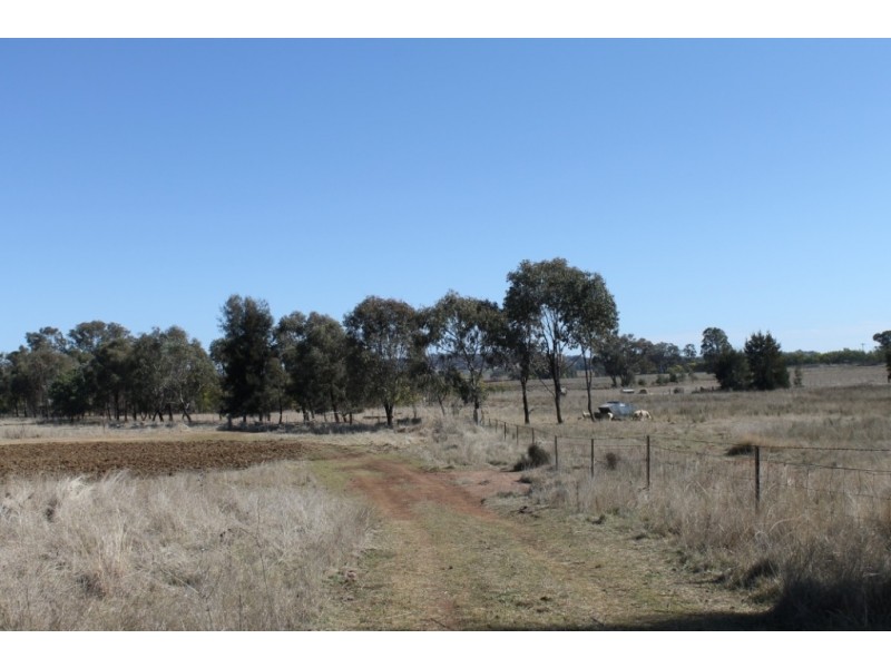 MONTANA Mount Russell Rd, Inverell NSW 2360