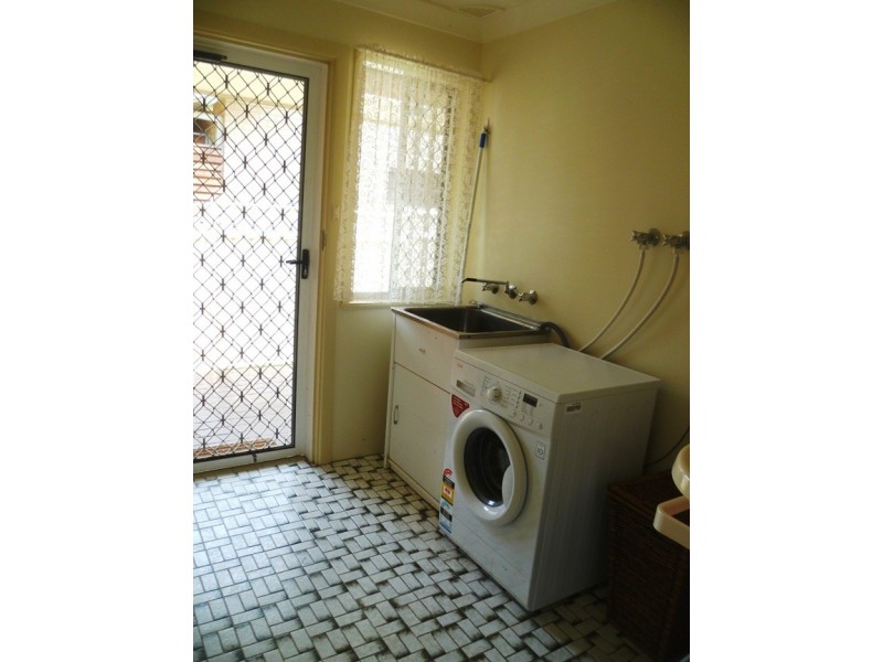 10 Sapphire Street, Inverell NSW 2360