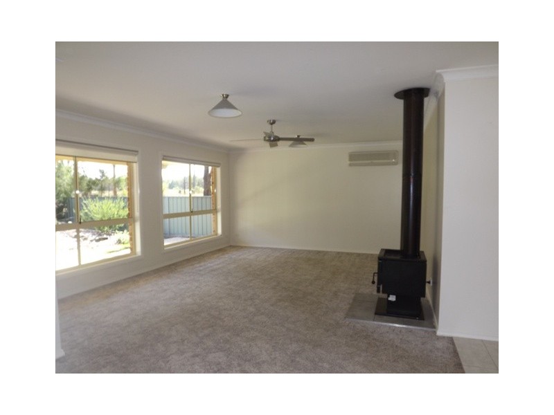 40 Bandulla St, Coonabarabran NSW 2357