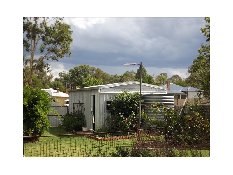 28 North St, Coonabarabran NSW 2357