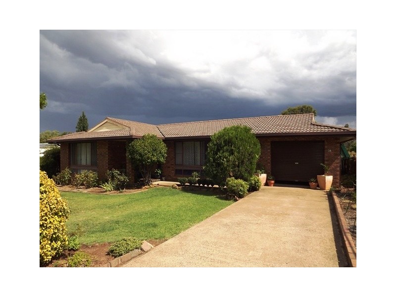 28 North St, Coonabarabran NSW 2357