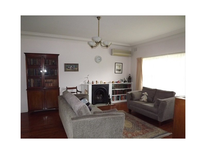 10 Dalgarno St, Coonabarabran NSW 2357