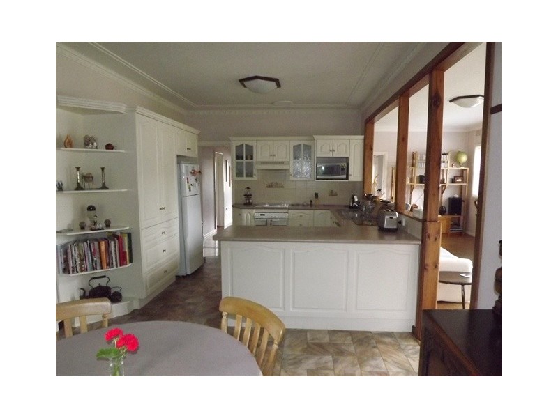 10 Dalgarno St, Coonabarabran NSW 2357