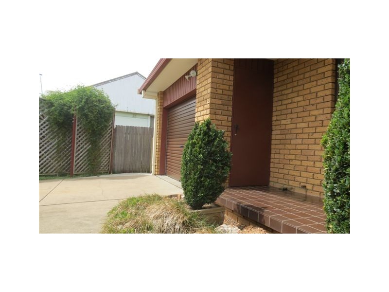 36 Barton, Scone NSW 2337