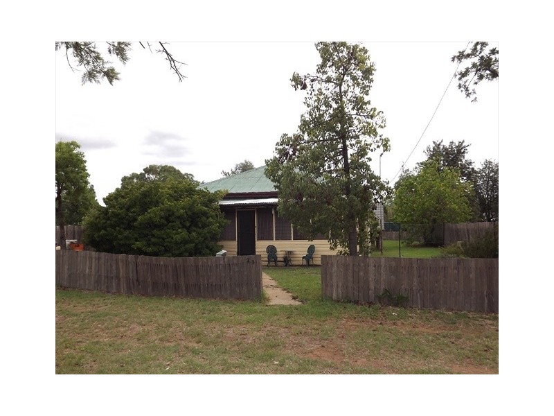 23 Macquarie St, Baradine NSW 2396