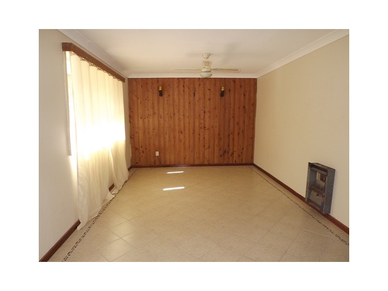 17 North St, Coonabarabran NSW 2357