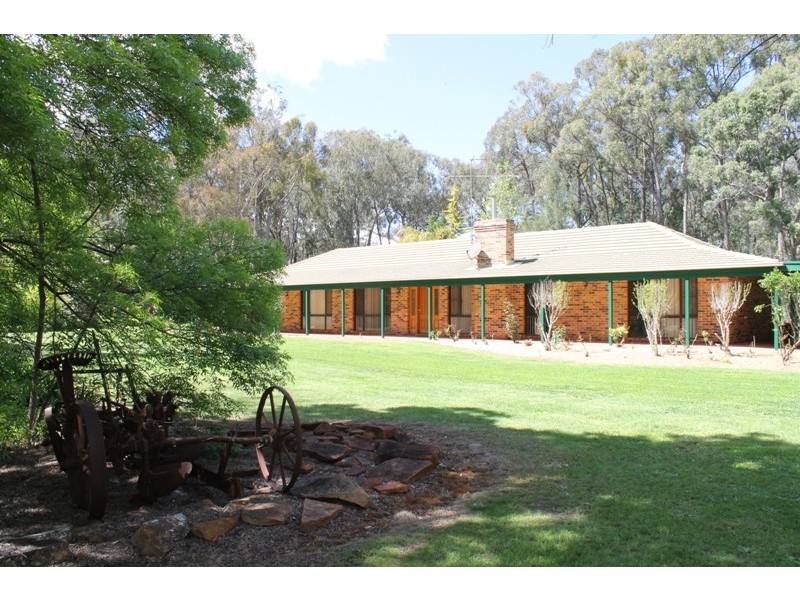 TALL TIMBERS Ponds Road, Inverell NSW 2360
