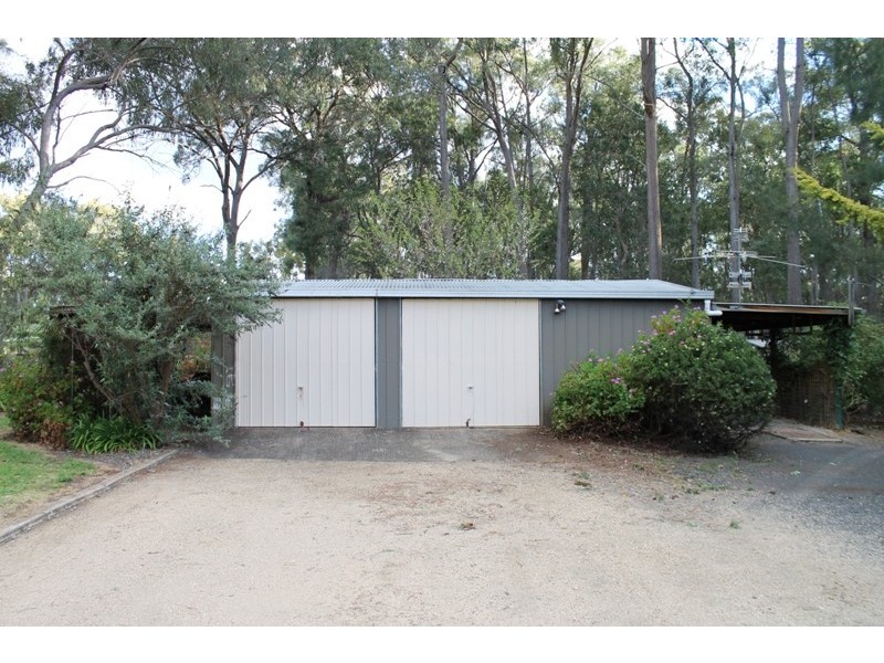 TALL TIMBERS Ponds Road, Inverell NSW 2360