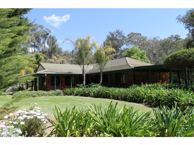 TALL TIMBERS Ponds Road, Inverell NSW 2360
