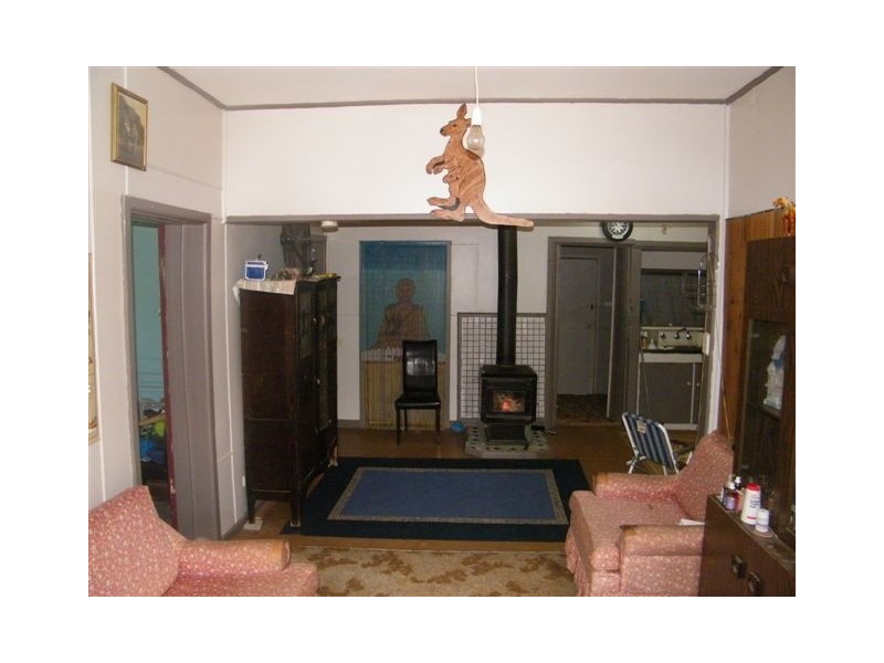 4 Spring Street, Quirindi NSW 2343