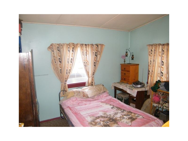 4 Spring Street, Quirindi NSW 2343