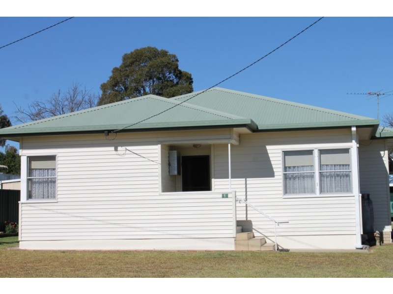 1 Short Street, Inverell NSW 2360