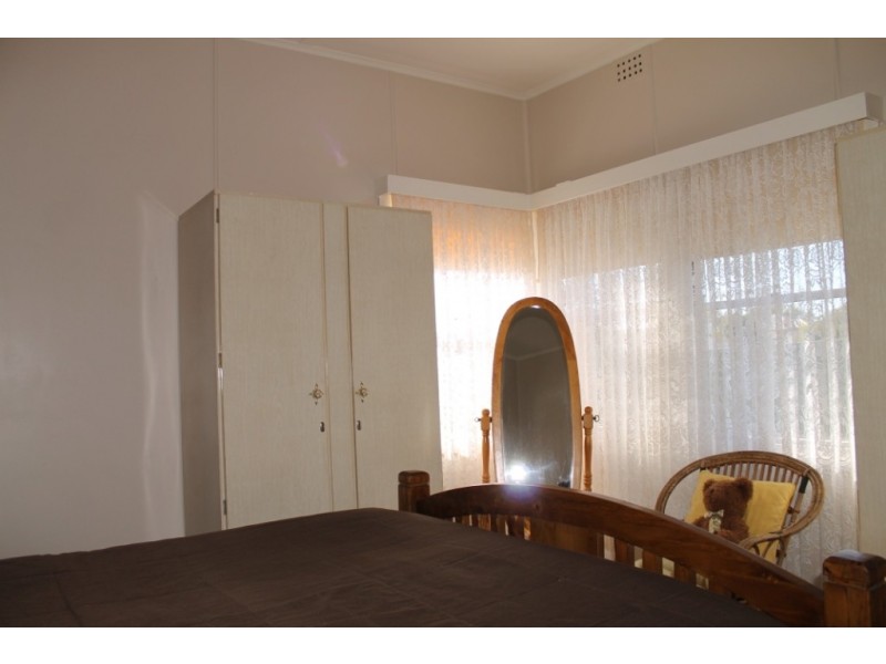 1 Short Street, Inverell NSW 2360