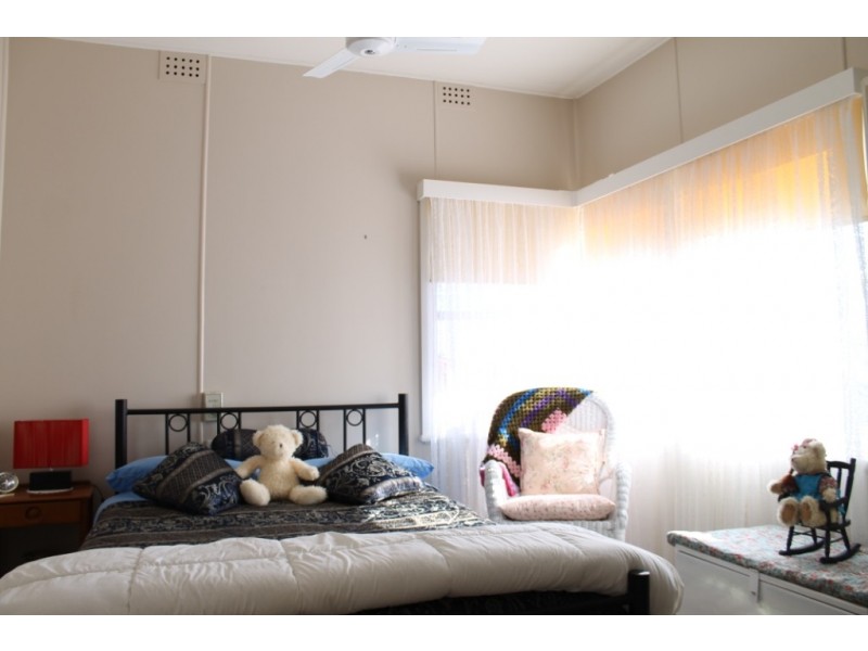 1 Short Street, Inverell NSW 2360