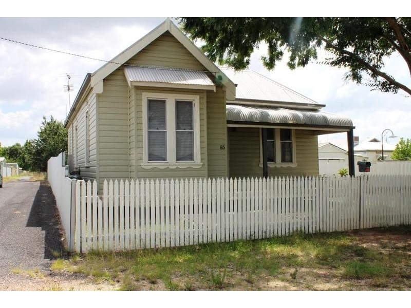 65 Wood Street, Inverell NSW 2360