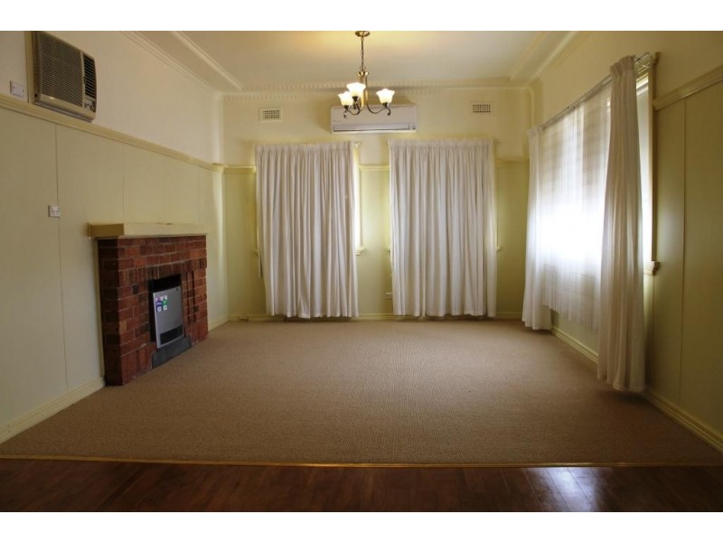 78 Rose Street, Inverell NSW 2360