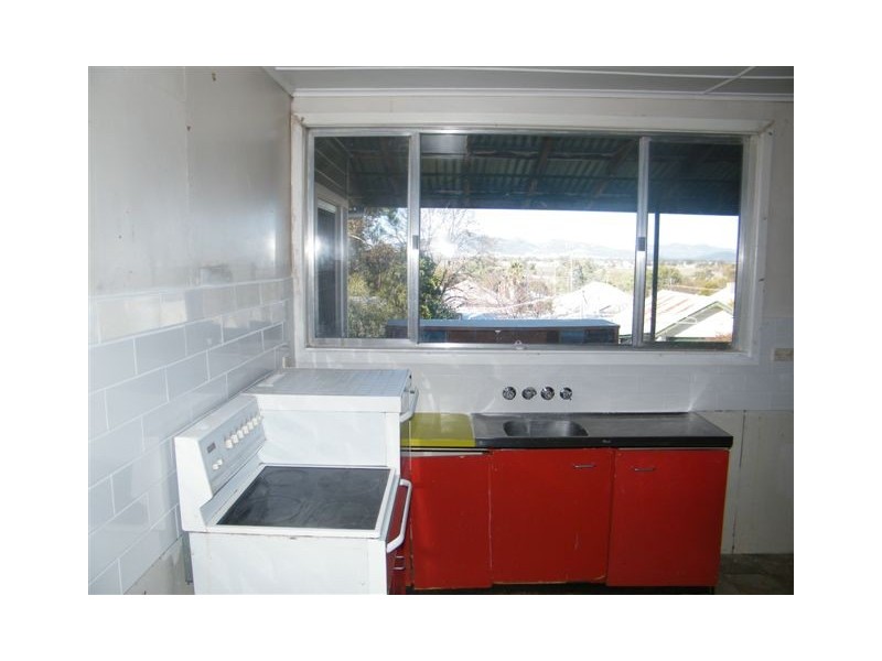 27 Nowland Avenue, Quirindi NSW 2343