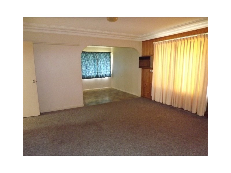 33 Nelson St, Coonabarabran NSW 2357