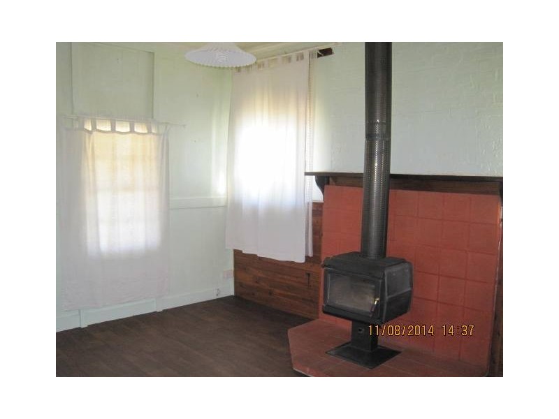 95 Dalgarno St, Coonabarabran NSW 2357