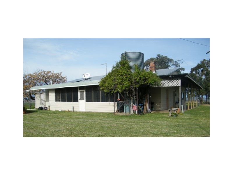 102 Darbys Road, Spring Ridge NSW 2343