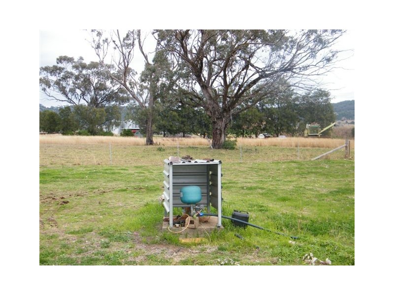 102 Darbys Road, Spring Ridge NSW 2343