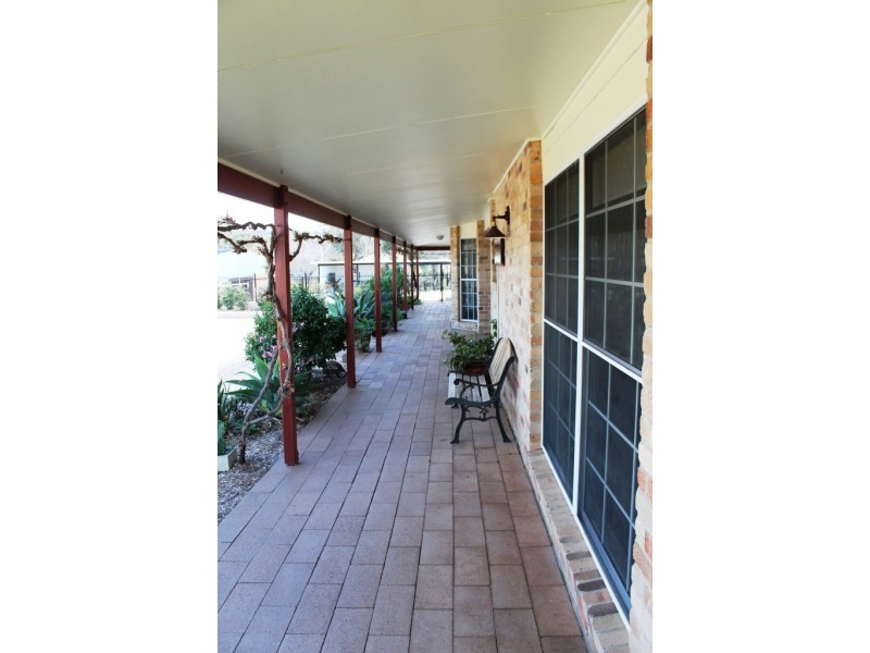 81 Roscrae Lane, Inverell NSW 2360
