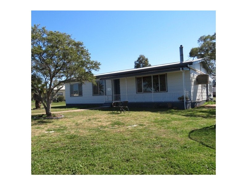 16 Gunningbar Street, Nevertire NSW 2831