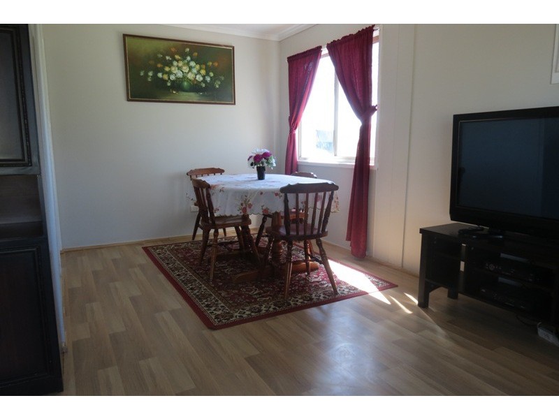 16 Gunningbar Street, Nevertire NSW 2831