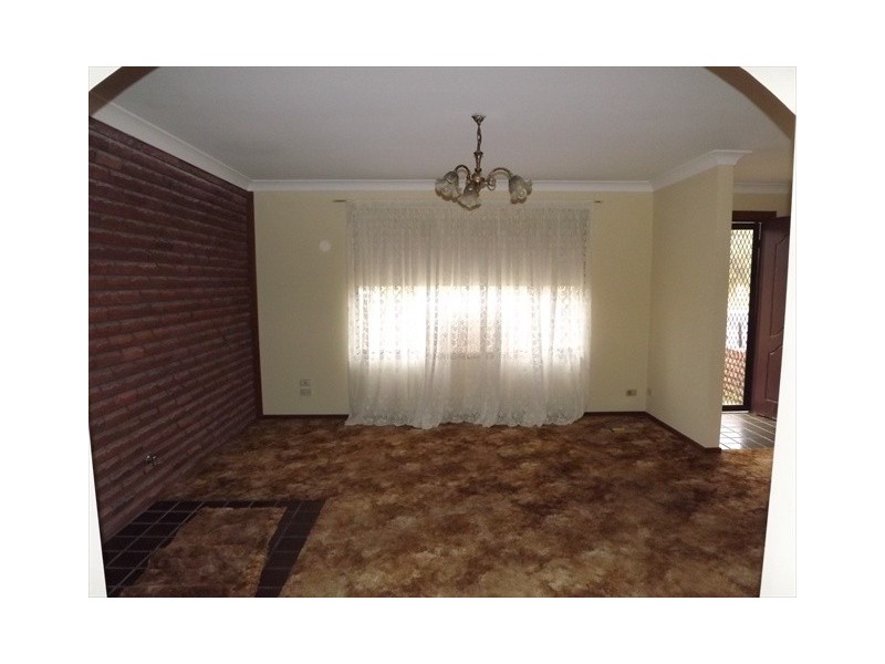 15 Neate St, Coonabarabran NSW 2357