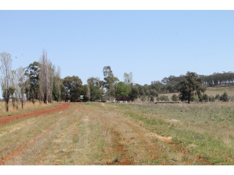 EDENLEE Tomes Lane, Inverell NSW 2360