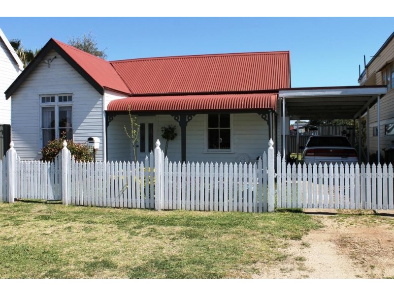 112 Evans Street, Inverell NSW 2360