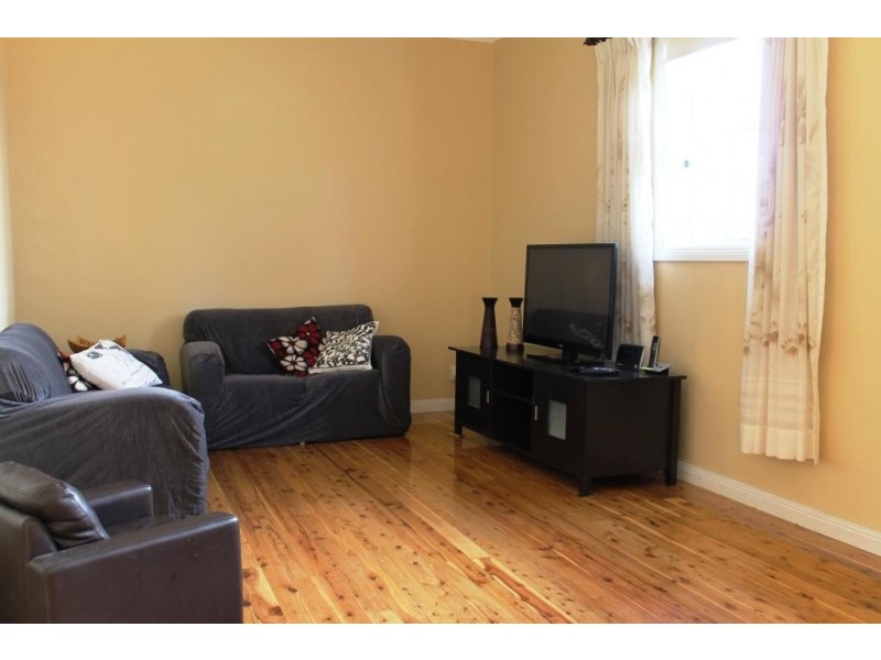 112 Evans Street, Inverell NSW 2360