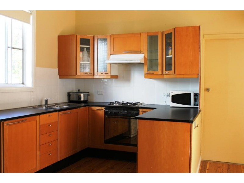 112 Evans Street, Inverell NSW 2360