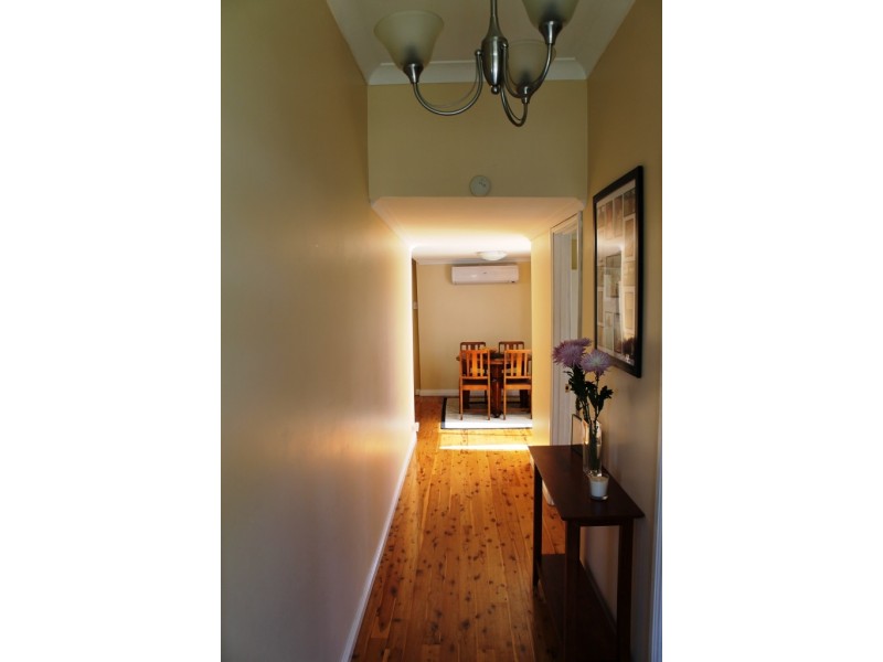 112 Evans Street, Inverell NSW 2360