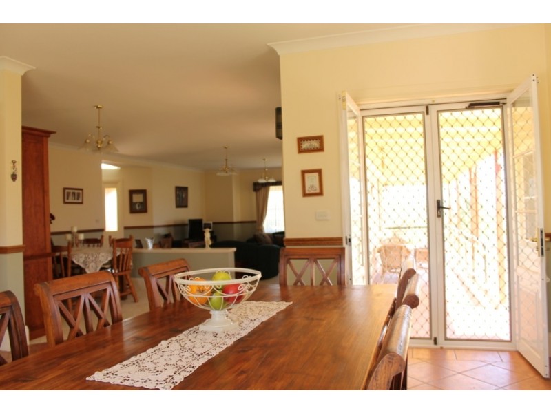 117b Moore Street, Inverell NSW 2360
