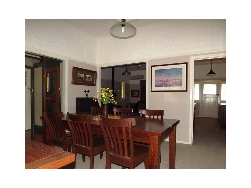 40 Edwards St, Coonabarabran NSW 2357