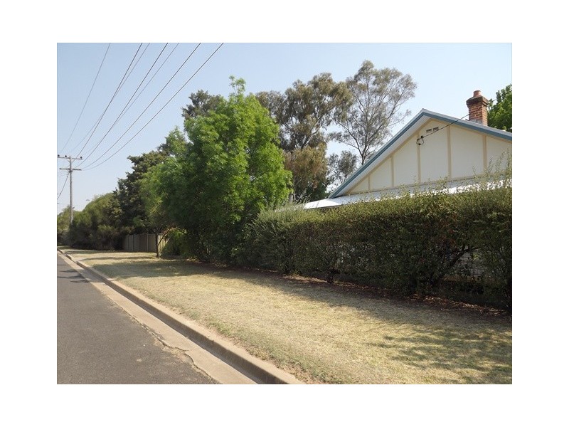 40 Edwards St, Coonabarabran NSW 2357
