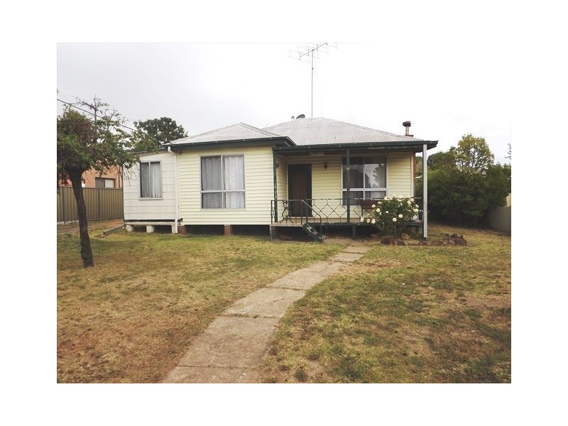82 Timor St, Coonabarabran NSW 2357