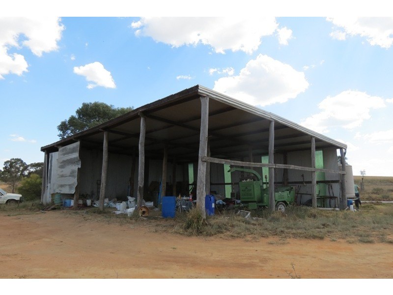 “Grenmore” Oxley Hwy, Coonabarabran NSW 2357