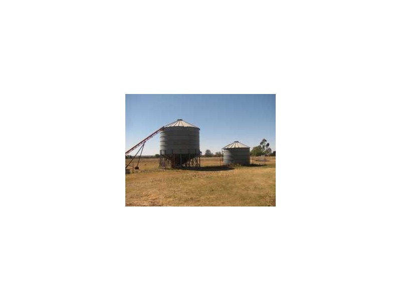 ‘Merulana’ Kamilaroi Highway, Turrawan NSW 2390