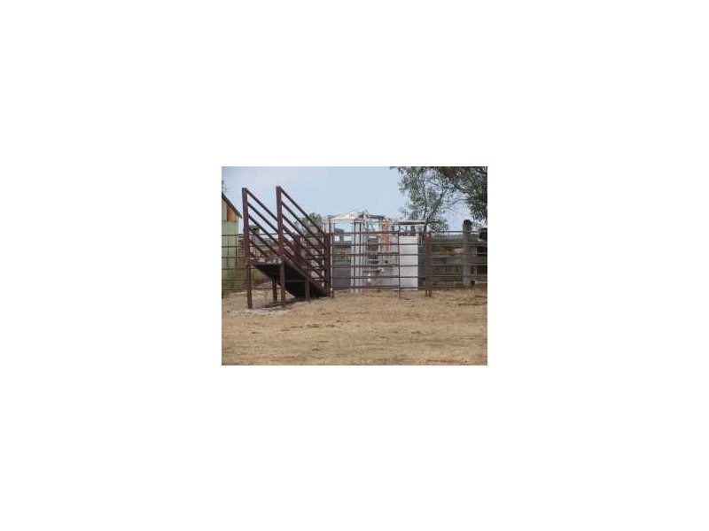 ‘Merulana’ Kamilaroi Highway, Turrawan NSW 2390