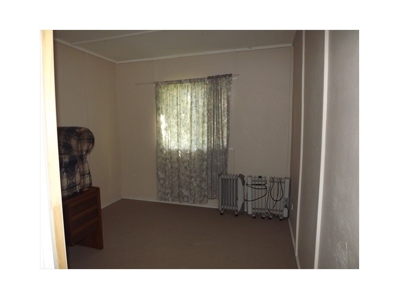 8 White St, Coonabarabran NSW 2357