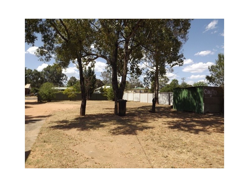 8 White St, Coonabarabran NSW 2357